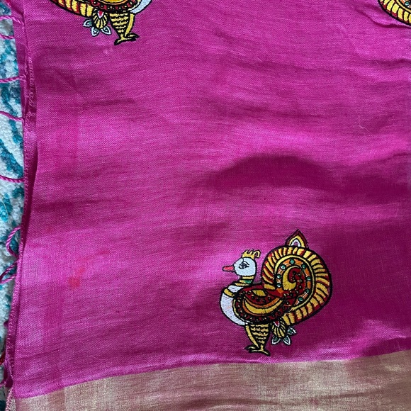 Beautiful linen with appliqué - Picture 2 of 3